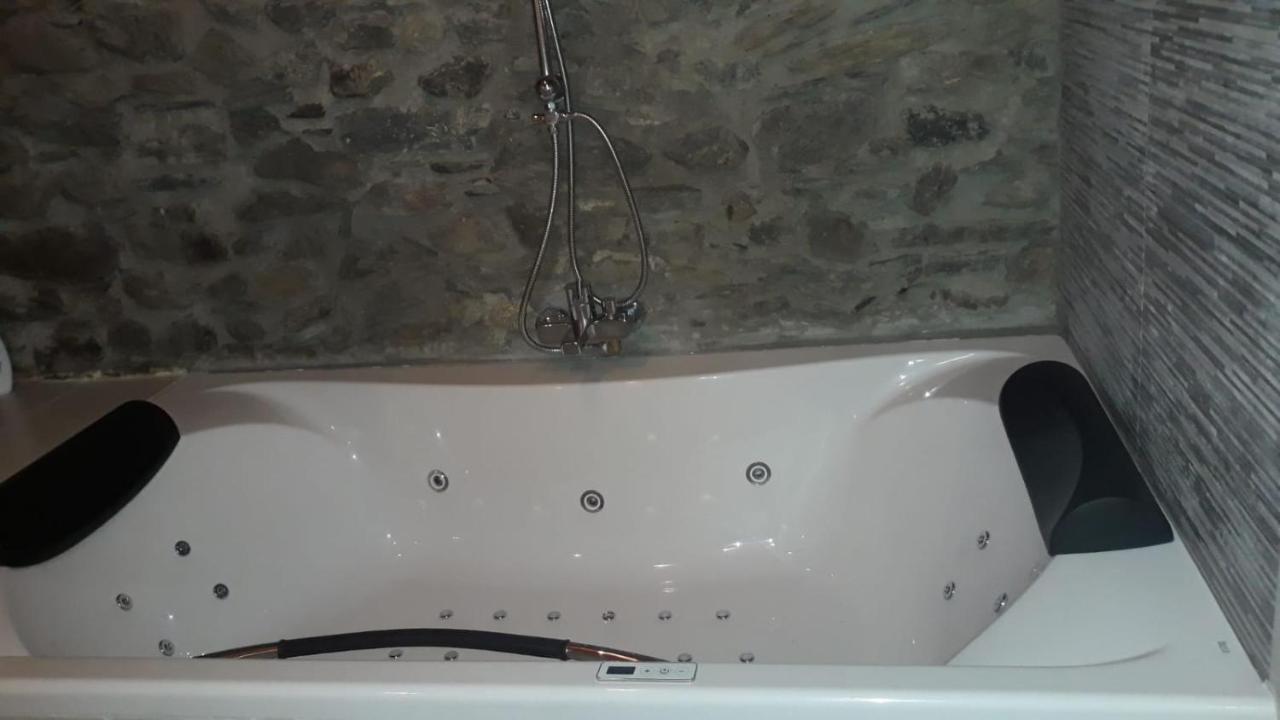 Appartement Casa Garrabet à Durro Extérieur photo